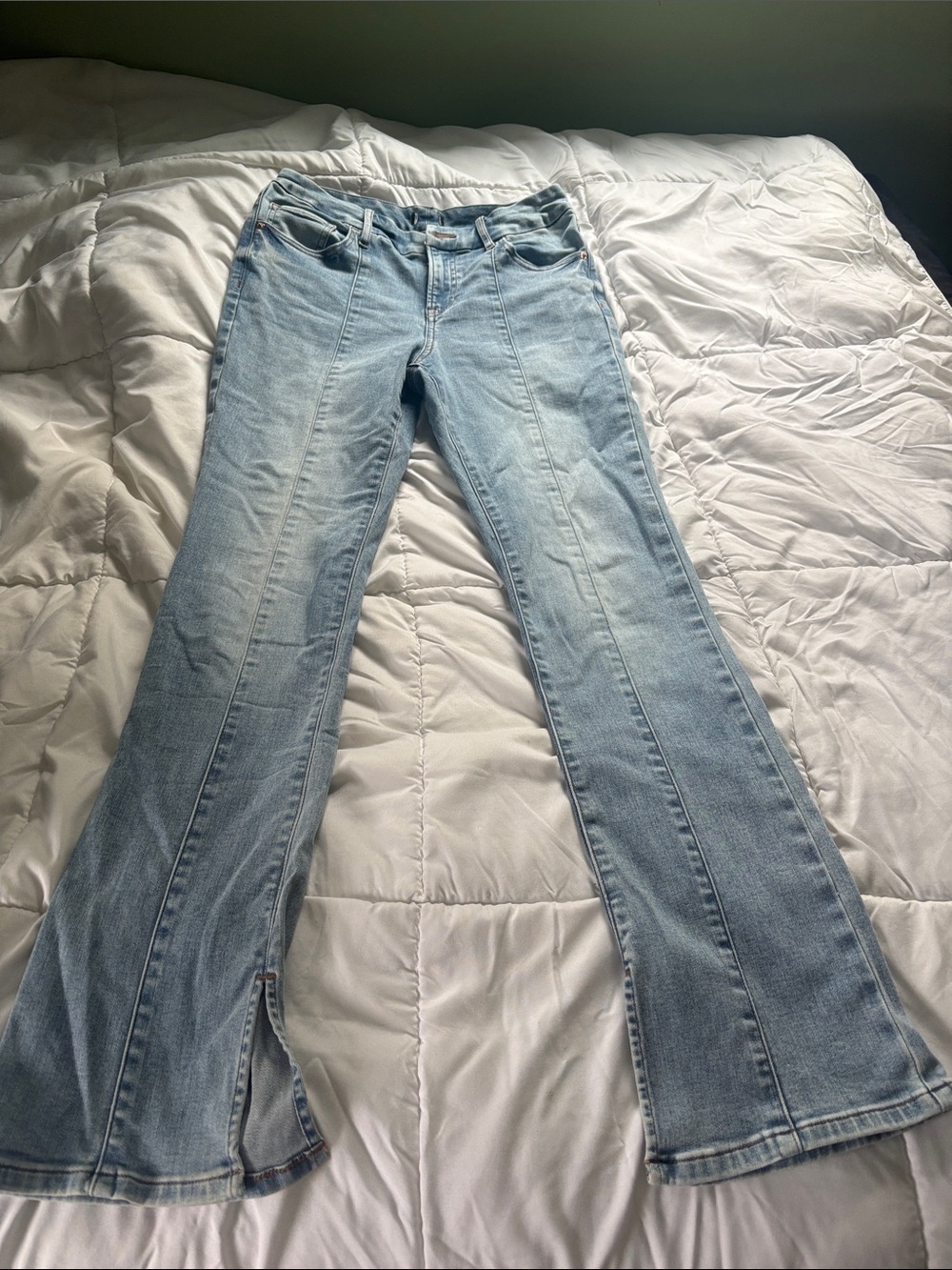 Light Wash Express Women's Jeans - Classic Flare
